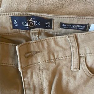 Holister jeans